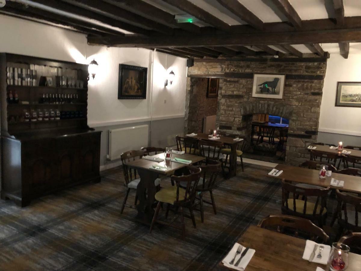 The Griffin Llyswen Hotell Brecon Exteriör bild